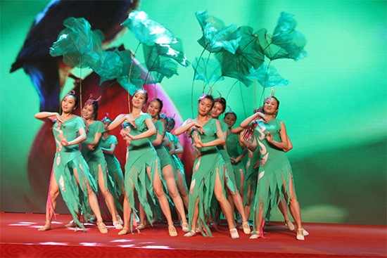 集成吊頂十大品牌，今頂復(fù)古集成吊頂