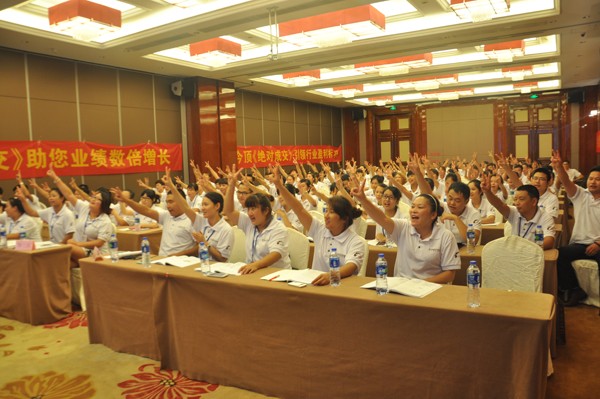 集成吊頂十大品牌，今頂復(fù)古集成吊頂